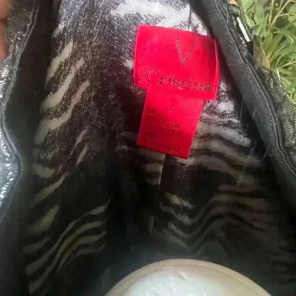 V Christina Vintage black long jacket. Size Large. Snap closure jeweled in gold - Picture 10 of 16